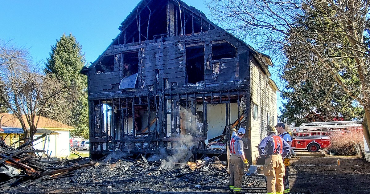Friend saves woman during a fire on Cedar Street Bonners Ferry Herald